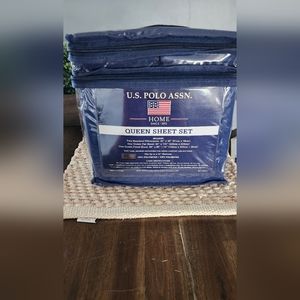 U.S. Polo Assn. NEW Queen Size Navy Sheet Set.
